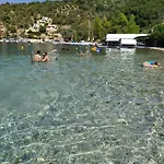 Spartochori Villa *